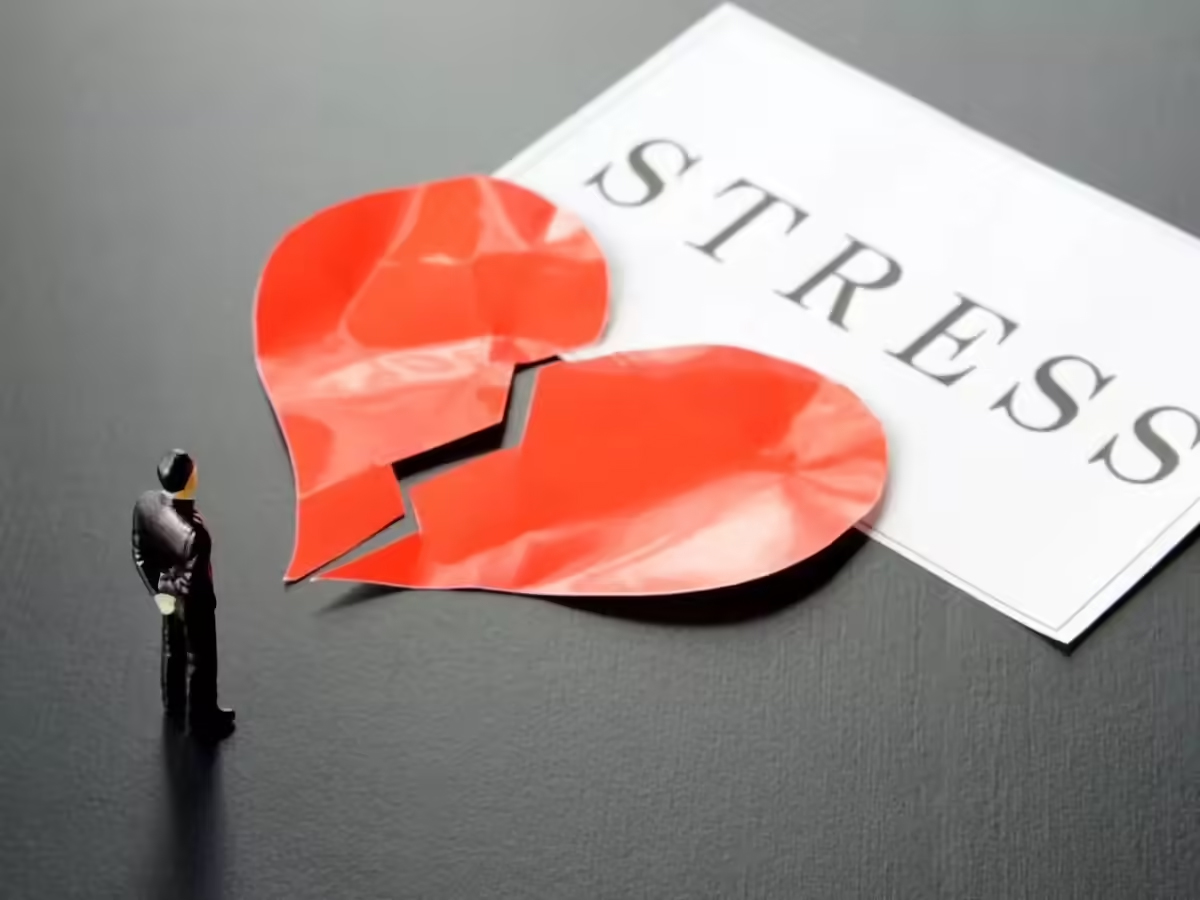 Căng thẳng kéo dài có thể gây hại tới sức khỏe Tim mạch