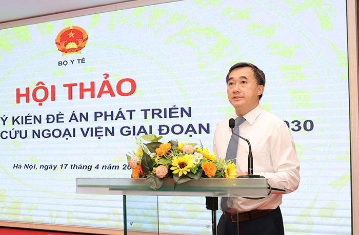 Thứ trưởng Y tế Trần Văn Thuấn phát biểu tại hội thảo xin ý kiến về Đề án Phát triển hệ thống cấp cứu ngoại viện giai đoạn 2026-2030 và tầm nhìn đến năm 2035 - Ảnh: Báo Sức khỏe & Đời sống