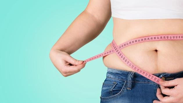 Estrogen suy giảm trong giai đoạn tiền mãn kinh khiến cơ thể phụ nữ dễ tích tụ mỡ thừa