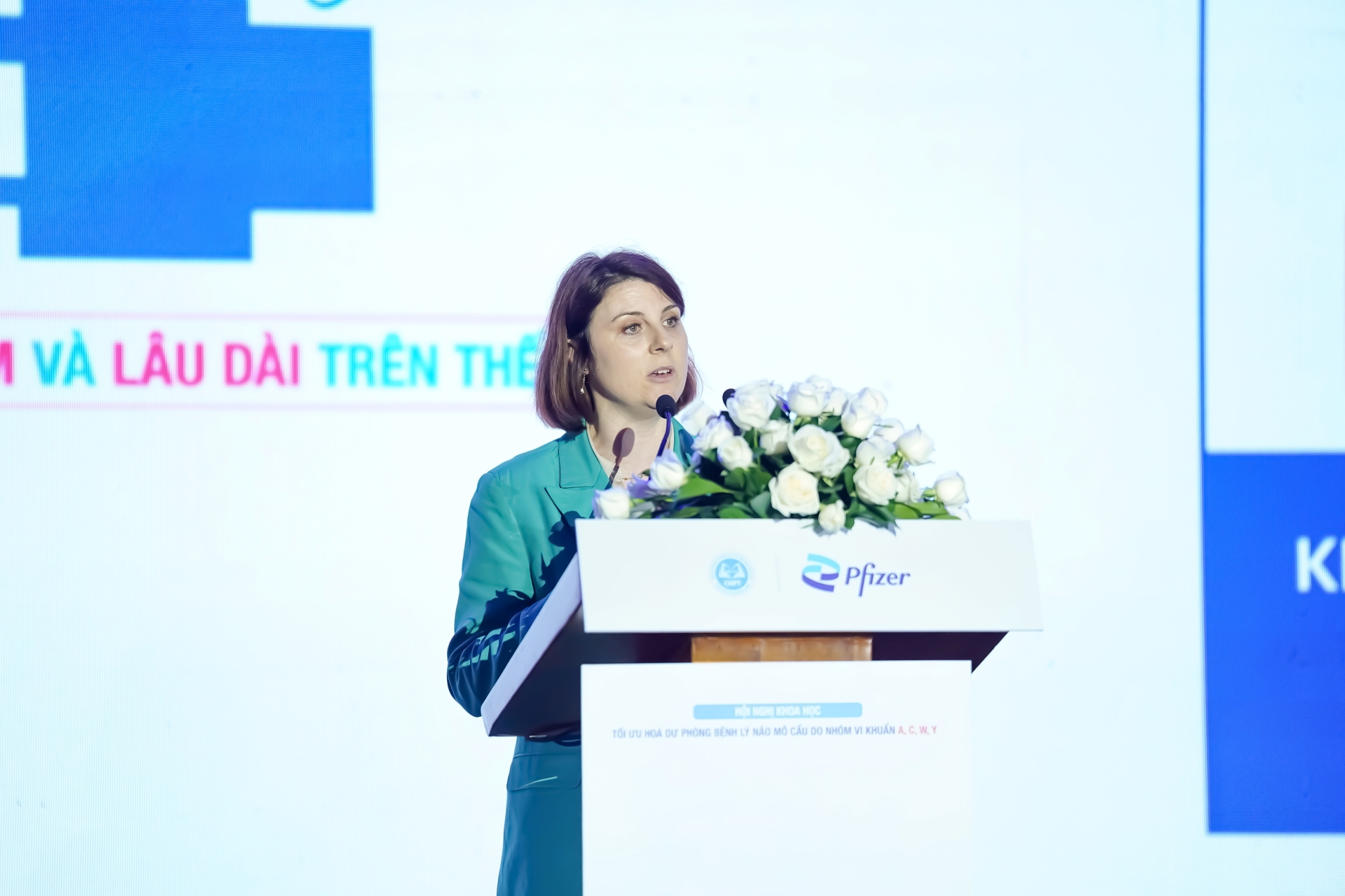 TS. Raffaella Iantomasi, Giám đốc Y khoa vaccine não mô cầu tại Công ty Pfizer
