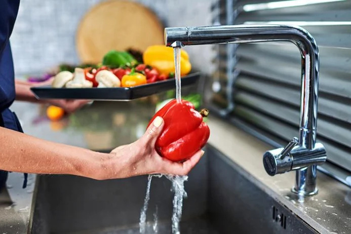 6 nhóm thực phẩm giàu chất chống oxy hóa nên ưu tiên ăn sống - Ảnh 8