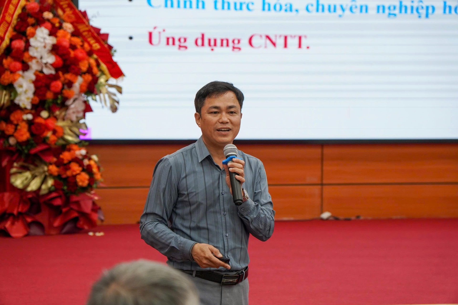 TS. Đoàn Hữu Minh cho rằng Việt Nam cần từng bước xây dựng hệ thống chăm sóc dài hạn - Ảnh: Việt An/Sức khỏe+