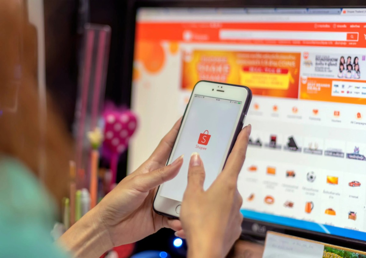 Cục An toàn thực phẩm yêu cầu Shopee ngừng kinh doanh và gỡ bỏ thông tin 11 sản phẩm không trùng khớp hồ sơ - Ảnh minh họa

