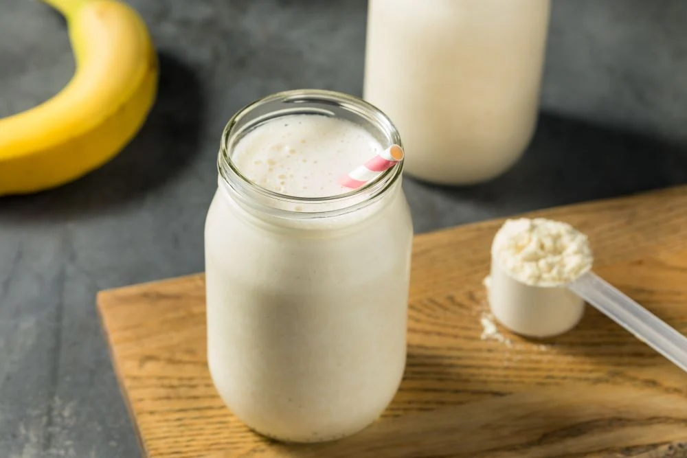 Người bệnh đái tháo đường có thể tự pha protein shake tại nhà để hạn chế đường bổ sung