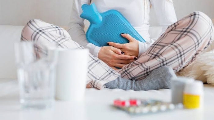 Phụ nữ rong kinh, thiếu máu nên cần cẩn trọng tách riêng thời điểm uống calci và sắt