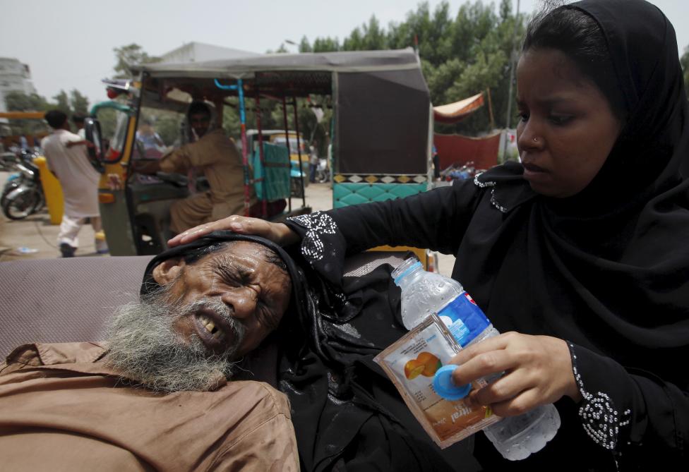 Gần 700 người chết vì nắng nóng kỷ lục tại Pakistan - Ảnh 6