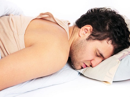 Giấc ngủ ngon: Thiếu ngủ chắc chắn ảnh hưởng đến ham muốn tình dục và khả năng sinh sản của nam giới. Điều này đã được chứng minh bằng thực tế.