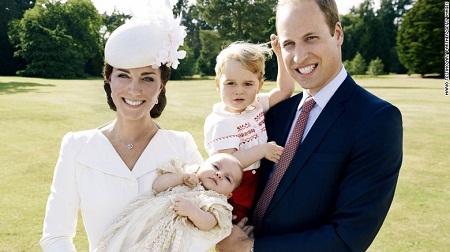 Vợ chồng thái tử William cùng tiểu hoàng tử, công chúa của họ.