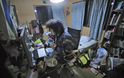 Bí ẩn 1 triệu thanh niên Nhật tự giam mình trong phòng kín - Ảnh 7