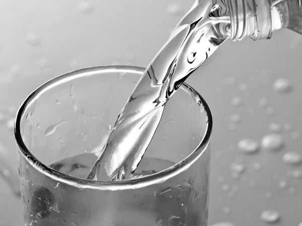 7 lý do để bạn ngừng sử dụng nước uống đóng chai - Ảnh 5