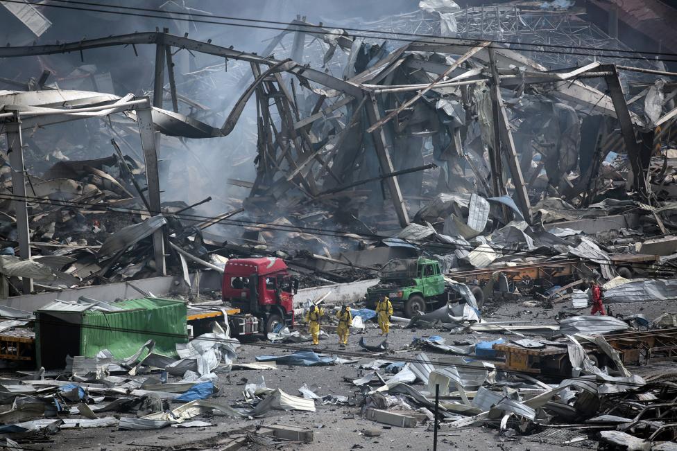 Toàn cảnh vụ nổ kinh hoàng ở Thiên Tân: 112 người chết, 700 người bị thương - Ảnh 14
