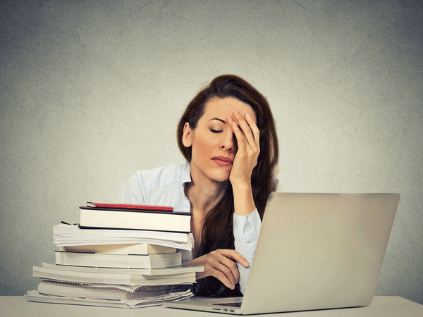 10 dấu hiệu cho thấy bạn bị thiếu hụt vitamin B12