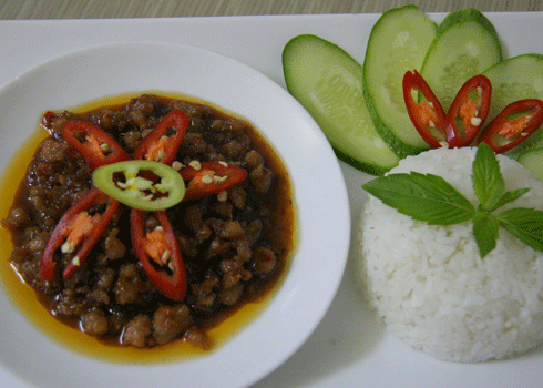 Chết thèm với món thịt ba chỉ kho ruốc sả