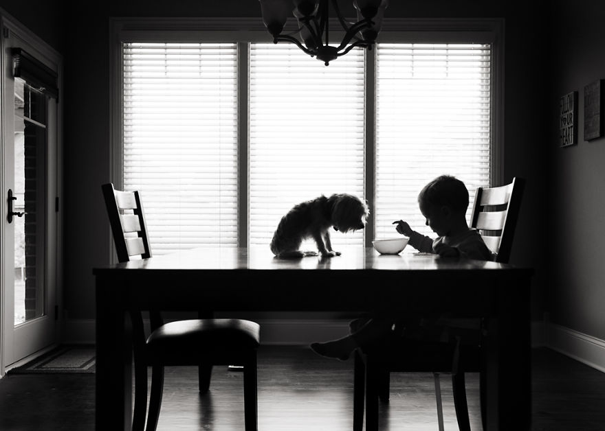 B&W Child: Ấn tượng 20 bức ảnh đen trắng về trẻ em - Ảnh 5