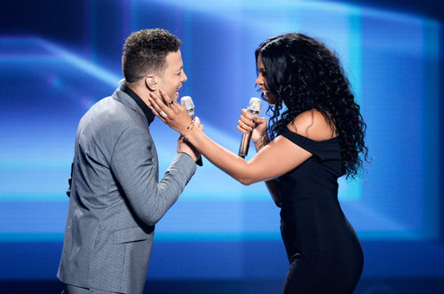 Những khoảnh khắc đáng nhớ tại chung kết American Idol mùa cuối - Ảnh 14