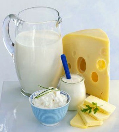 Bơ sữa: Bơ chứa acid linoliec cao, giúp cung cấp lượng lớn omeg 3 cho cơ thể. Ngoài ra, nó còn có tác dụng đốt cháy mỡ thừa trong cơ thể, giúp cơ thể luôn tỉnh táo và tinh thần sảng khoái.