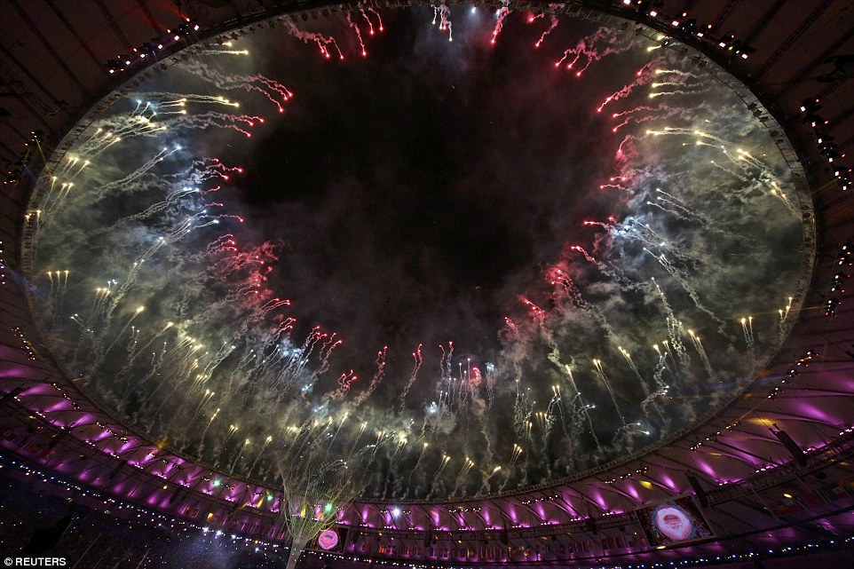 Những khoảnh khắc ấn tượng tại lễ bế mạc Olympic Rio 2016 - Ảnh 2