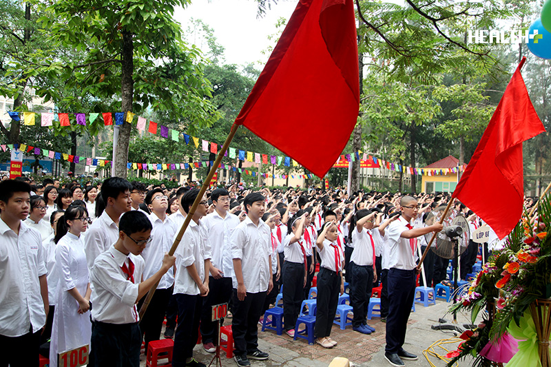 Tưng bừng lễ khai giảng năm học mới tại ngôi trường cũ của GS Ngô Bảo Châu - Ảnh 3