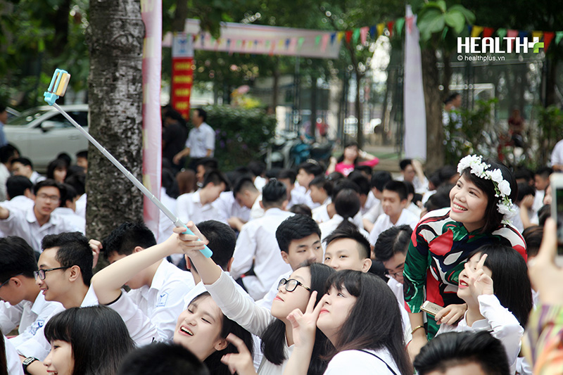 Tưng bừng lễ khai giảng năm học mới tại ngôi trường cũ của GS Ngô Bảo Châu - Ảnh 7