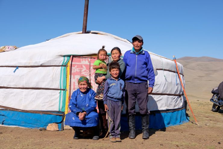 10 điều nên làm ở Mông Cổ - Ảnh 10