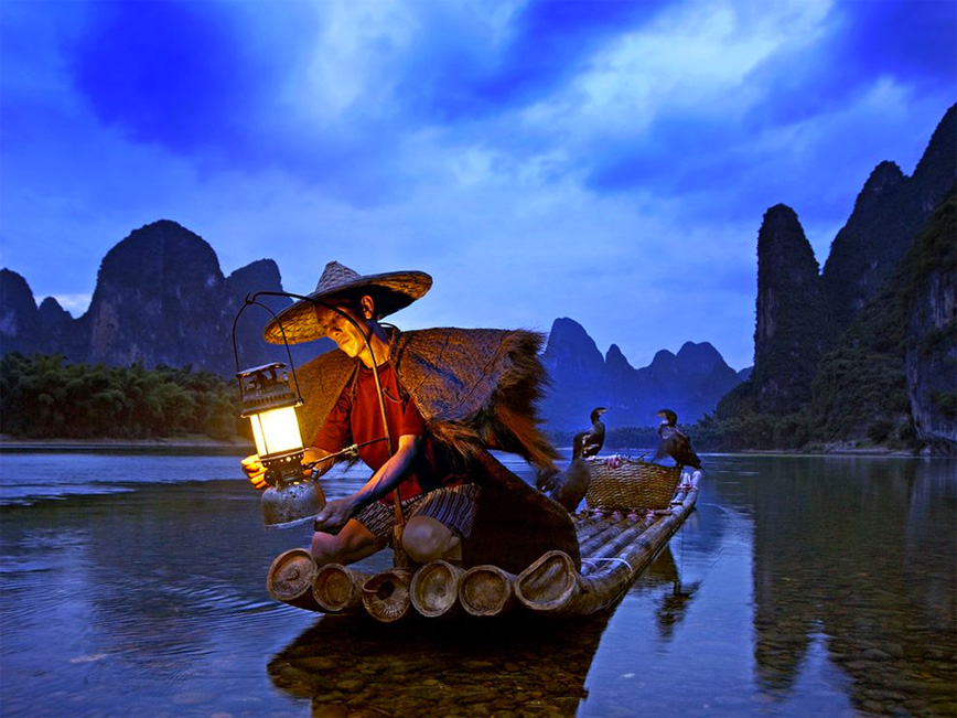 Người đánh cá đêm - Lệ Giang, Trung Quốc - Ảnh: Chris McLennan
