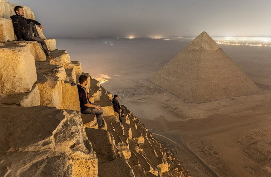 Chinh phục Kim tự tháp lớn nhất thế giới Giza - Ai Cập - Ảnh: Vadim Makhorov
