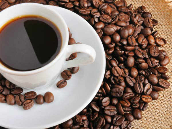 Đồ uống có caffeine: Cà phê, nước tăng lực, trà... là những loại đồ uống có chứa caffeine đều không tốt cho người mắc hội chứng ruột kích thích. Caffeine có tác dụng kích thích ruột và có thể làm tăng nguy cơ tiêu chảy.