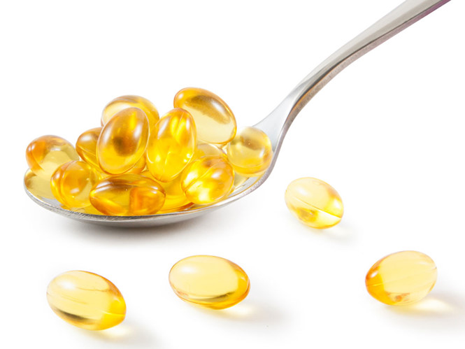 Acid béo omega 6: Acid béo omega 6 rất cần thiết, nhưng nếu tiêu thụ quá nhiều có thể làm tăng sản xuất các hợp chất viêm trong cơ thể. Đó là lý do tại sao bạn không nên ăn quá nhiều mayonnaise, dầu thực vật, dầu hướng dương và dầu ngô... vì chúng chứa nhiều omega 6.