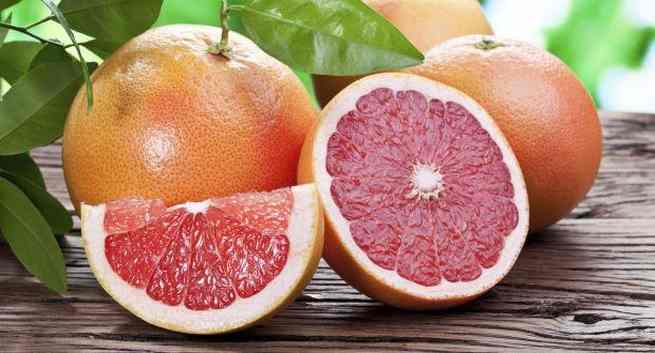Bưởi chùm: Bưởi chùm là loại quả có múi chứa nhiều lycopene nhất. Trái cây bổ dưỡng này cũng có chứa beta carotene và vitamin C, rất tốt cho sức khỏe của bạn.