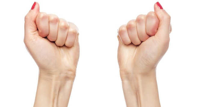 5 bài tập đơn giản để giảm đau khớp ngón tay - Ảnh 2