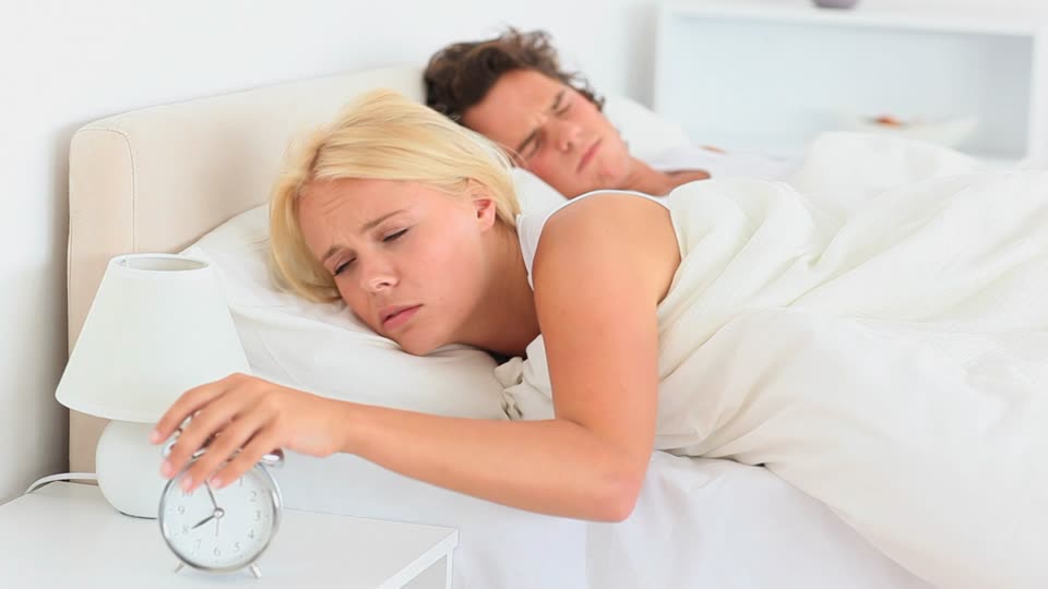 Mất ngủ, ngủ không ngon ảnh hưởng gì đến sức khỏe, cuộc sống? - Ảnh 4
