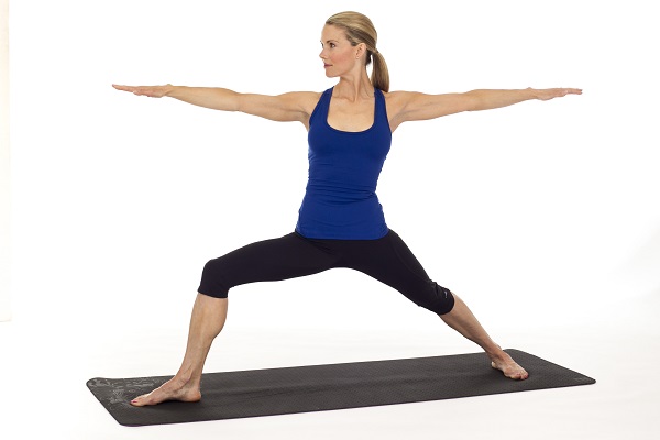 4 động tác yoga giúp lưu thông khí huyết da dẻ hồng hào