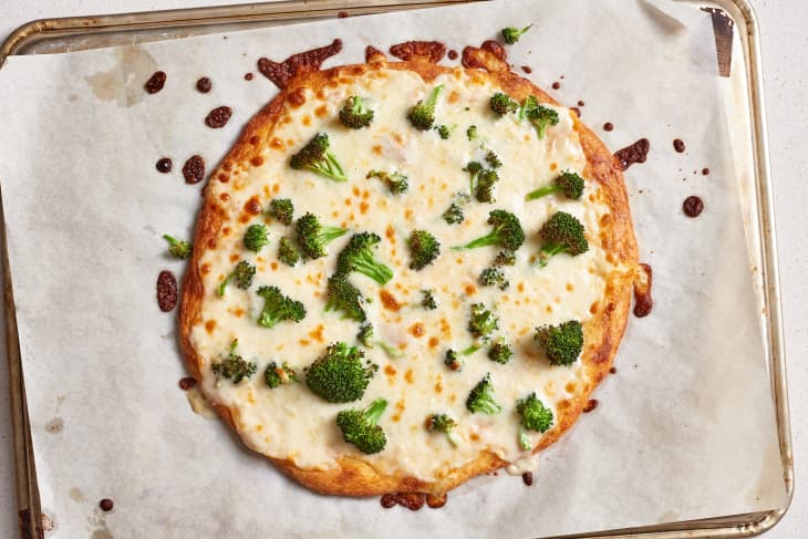 Công thức bánh Keto: Cách làm bánh pizza dành cho người ăn kiêng Keto