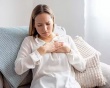 Phải làm gì khi có cơn đánh trống ngực?