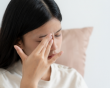 Làm gì khi có dị vật rơi vào mắt?