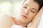 6 lợi ích của ngủ nude