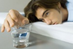 Mất ngủ: Cẩn trọng khi dùng thuốc an thần