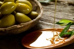 10 loại tinh dầu trái cây tốt nhất cho da