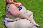 Người phụ nữ gần 200kg tự tin khoe dáng với bikini gợi cảm