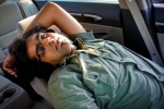 Làm sao để ngủ an toàn trong xe ô tô?