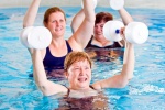 Tập thể dục dưới nước tốt hơn tập trên cạn 15 lần