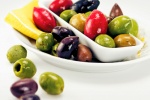 Olive là rau, quả hay là tinh dầu?