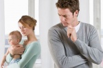 Đàn ông cũng bị trầm cảm nặng khi vợ sinh con