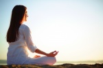 Yoga giúp tăng cường sức khỏe cột sống