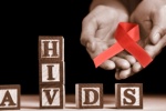 Việt Nam kết thúc dịch AIDS vào năm 2030: Mục tiêu xa vời?