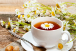 Uống trà hoa cúc: Thanh nhiệt, dịu tâm trí, yên giấc ngủ
