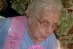 Cụ bà 105 tuổi chia sẻ bí quyết sống thọ