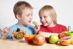 5 loại trái cây giúp trẻ nhớ lâu, phát triển trí não