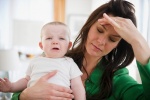 Sinh con xong thường hay bị đau đầu, chóng mặt là bệnh gì?