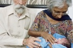 Một cụ bà ở Ấn Độ sinh con ở tuổi 72